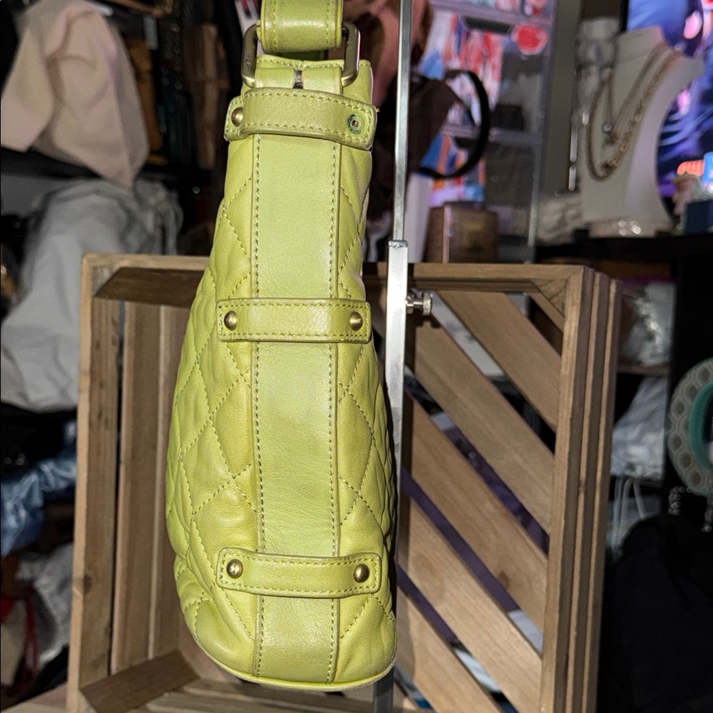 MCM Vintage Green Quilted Leather convertible Hand to Shoulder Bag - Picture 4 of 13